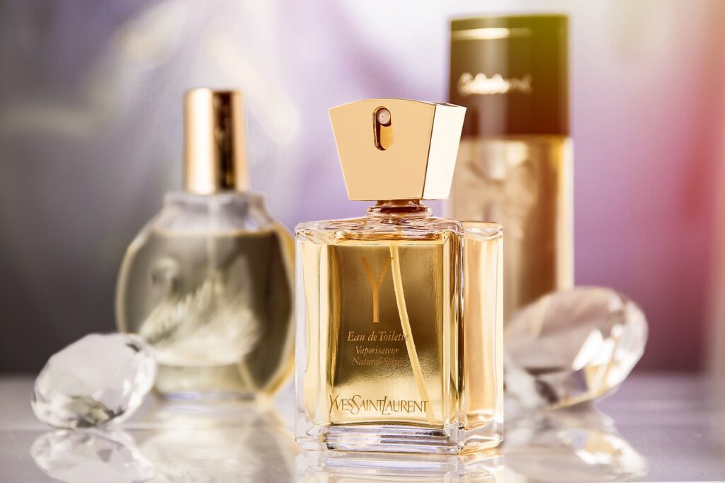 perfume, fragrance, product photography-3640056.jpg